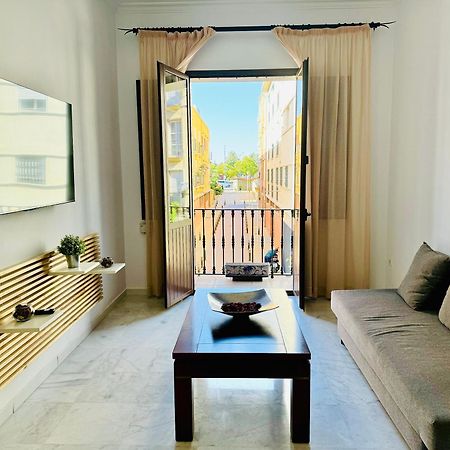 Apartamento Con Balcon Castilla Triana Sevilla Eksteriør bilde