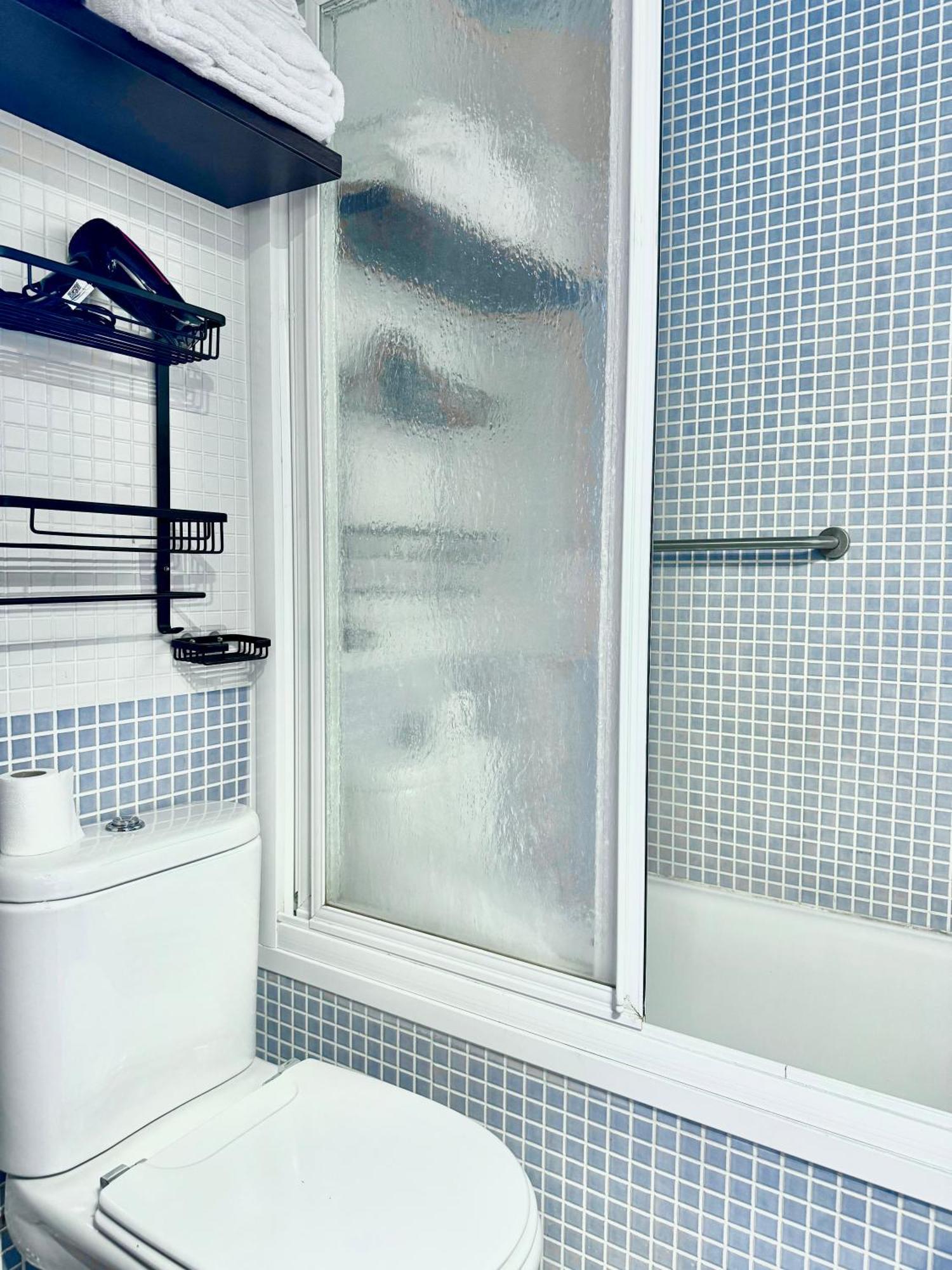 Apartamento Con Balcon Castilla Triana Sevilla Eksteriør bilde